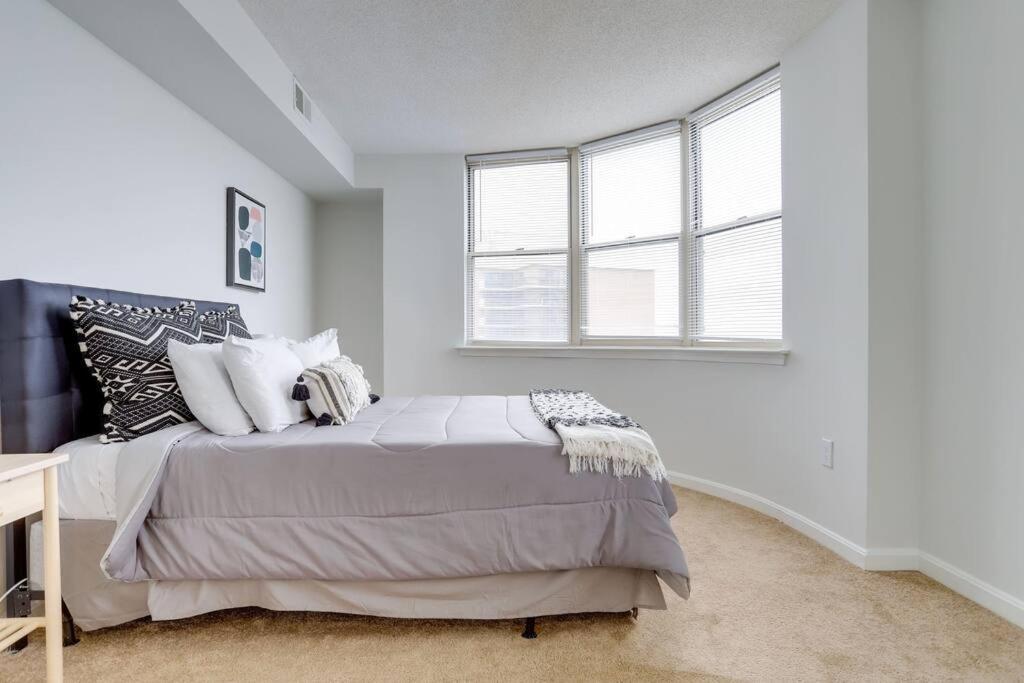 Fantastic 2 Bedroom Condo At Ballston With Gym أرلنغتون المظهر الخارجي الصورة